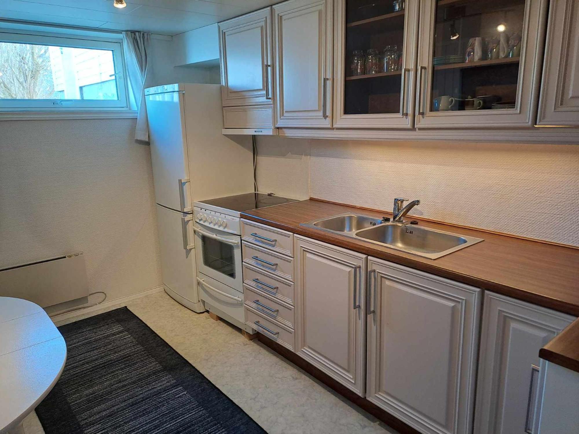 Apartment Tryms Vei 20A - Stor Leilighet Kristiansand Ngoại thất bức ảnh